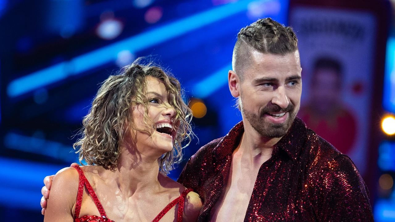 Peter Sagan a Dominika Rošková počas siedmeho kola Let's dance 2025.