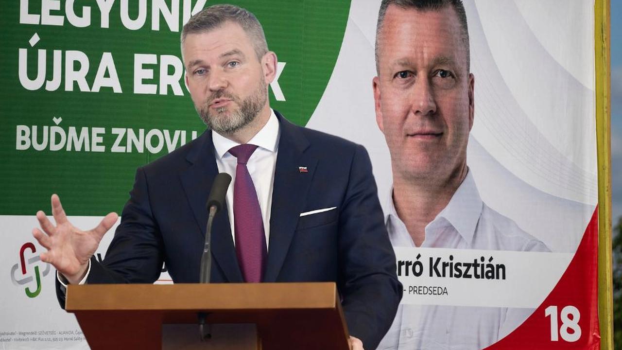 Na fotokoláži Peter Pellegrini, v pozadí kampaňový bilbord kandidáta na hlavu štátu Kristiána Forróa, expredsedu Maďarskej aliancie.