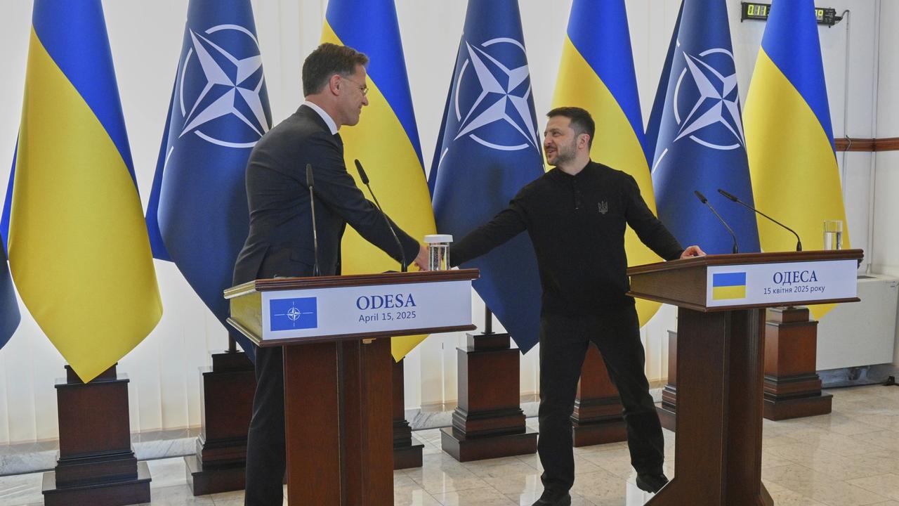 Generálny tajomník NATO Mark Rutte sa stretol v Odese s ukrajinským prezidentom Volodymyrom Zelenským