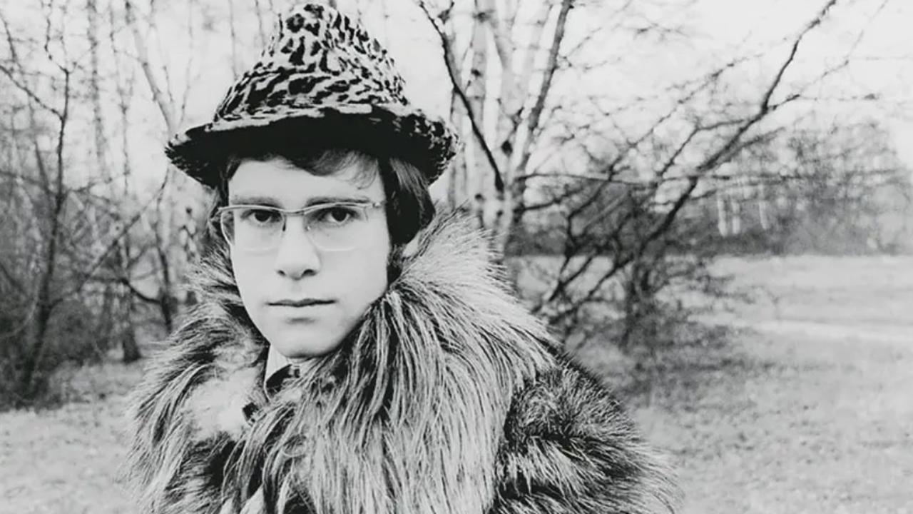 Spevák Elton John v roku 1968.