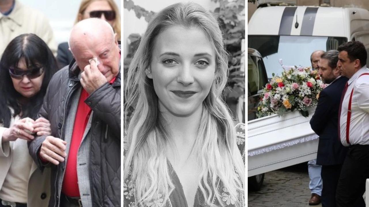 Rozlúčka s Aničkou († 29) bola mimoriadne dojemná.