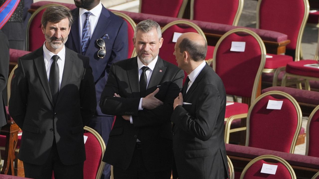 Pohreb pápeža Františka: Na mieste je aj prezident Peter Pellegrini a minister zahraničných vecí Juraj Blanár.