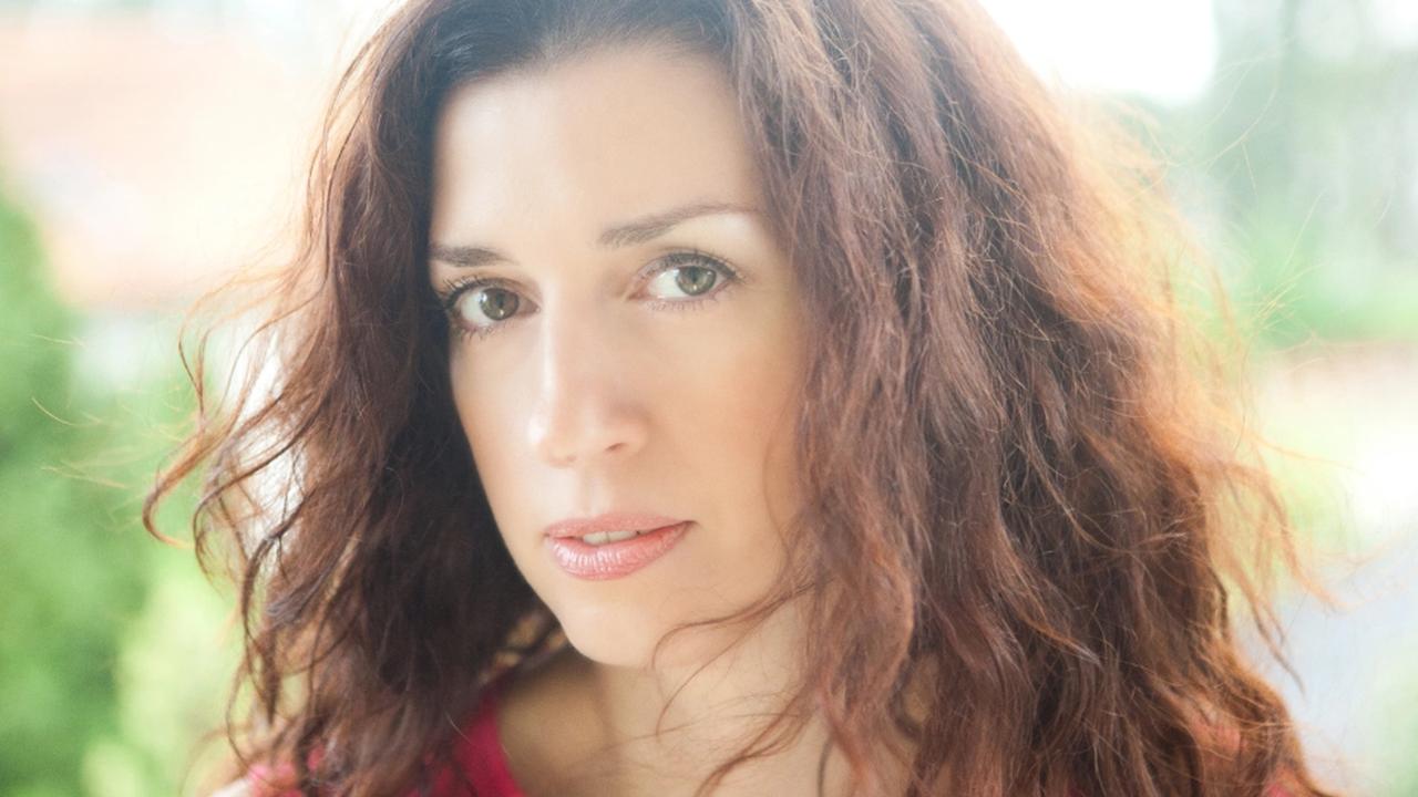 Vo veku 55 rokov zomrela slovenská spisovateľka a režisérka Eva Borušovičová.