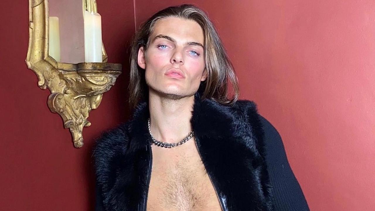 Krásny ako antický boh: Vychytený model Damian sa pýši aj slávnou mamou. Už tušíte?
