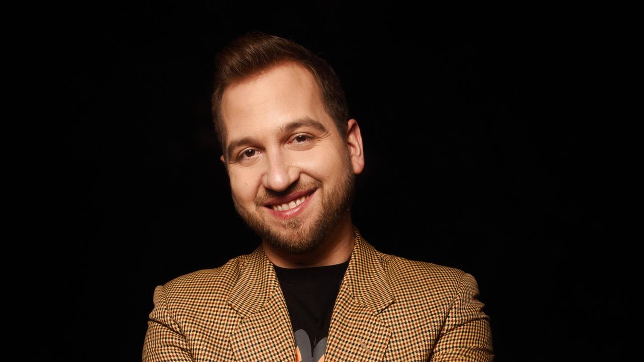 Spevák Samuel Tomeček