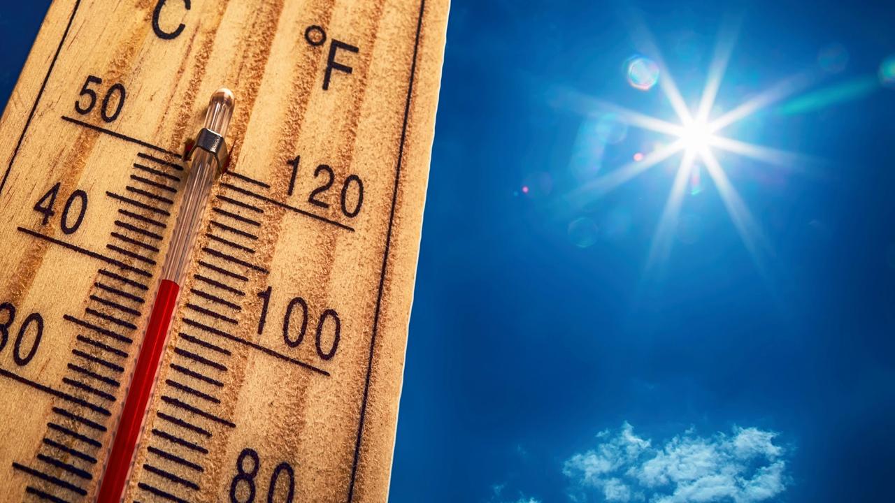 V Spojených arabských emirátoch (SAE) zaznamenali už druhý deň po sebe teplotný rekord - po piatkových 50,4 stupňa Celzia tam v sobotu namerali 51,6 stupňa Celzia. (ilustračné foto)