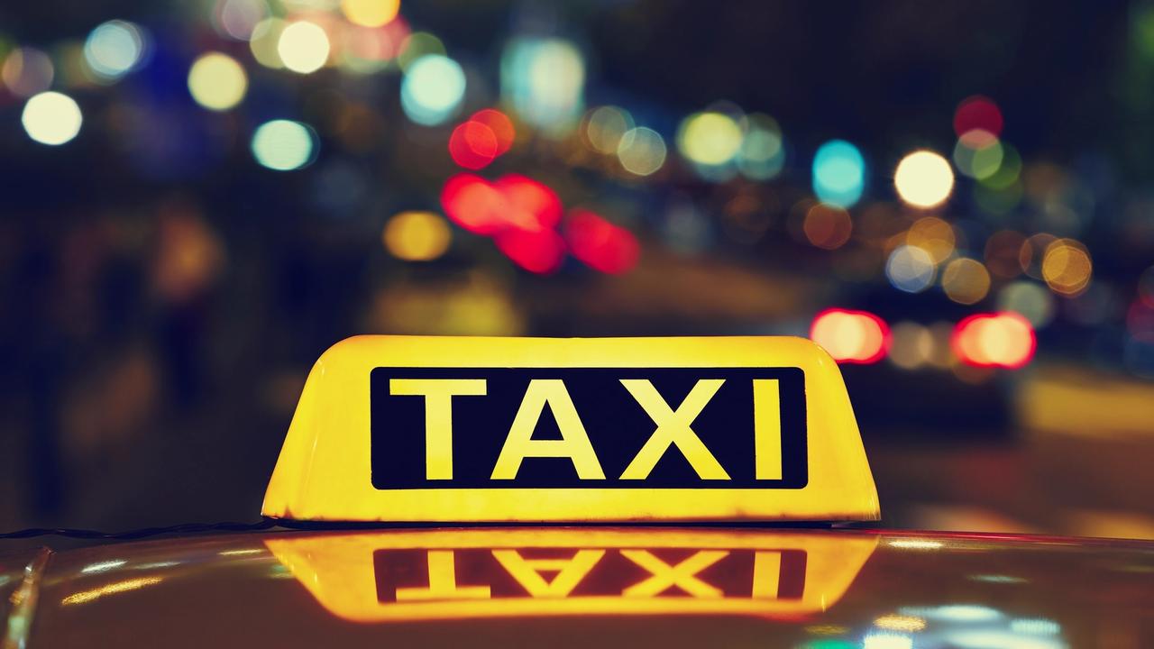 Taxi