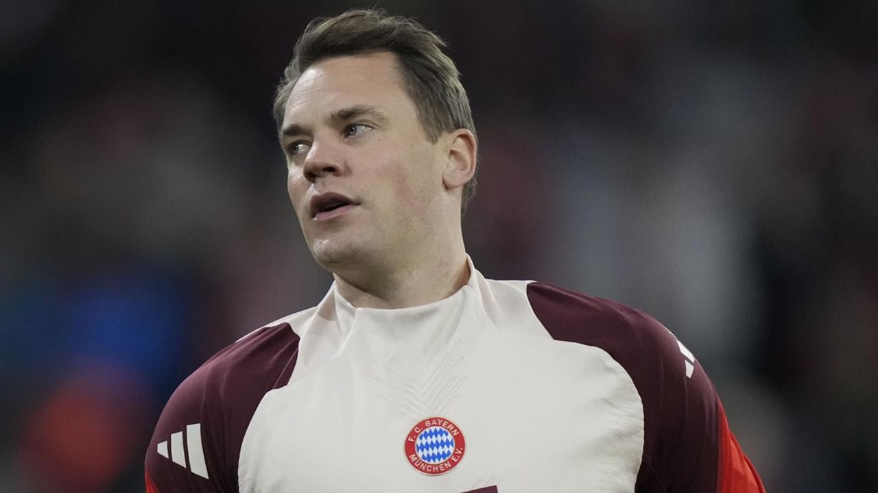 Manuel Neuer doposiaľ držal neuveriteľnú sériu 866 súťažných zápasov bez vylúčenia.