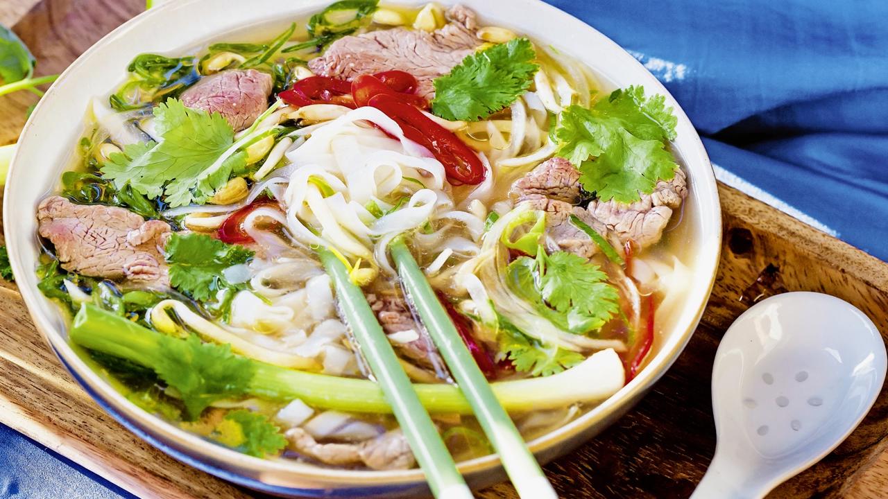 Korenistá vietnamská polievka Pho Bo - výborný recept!