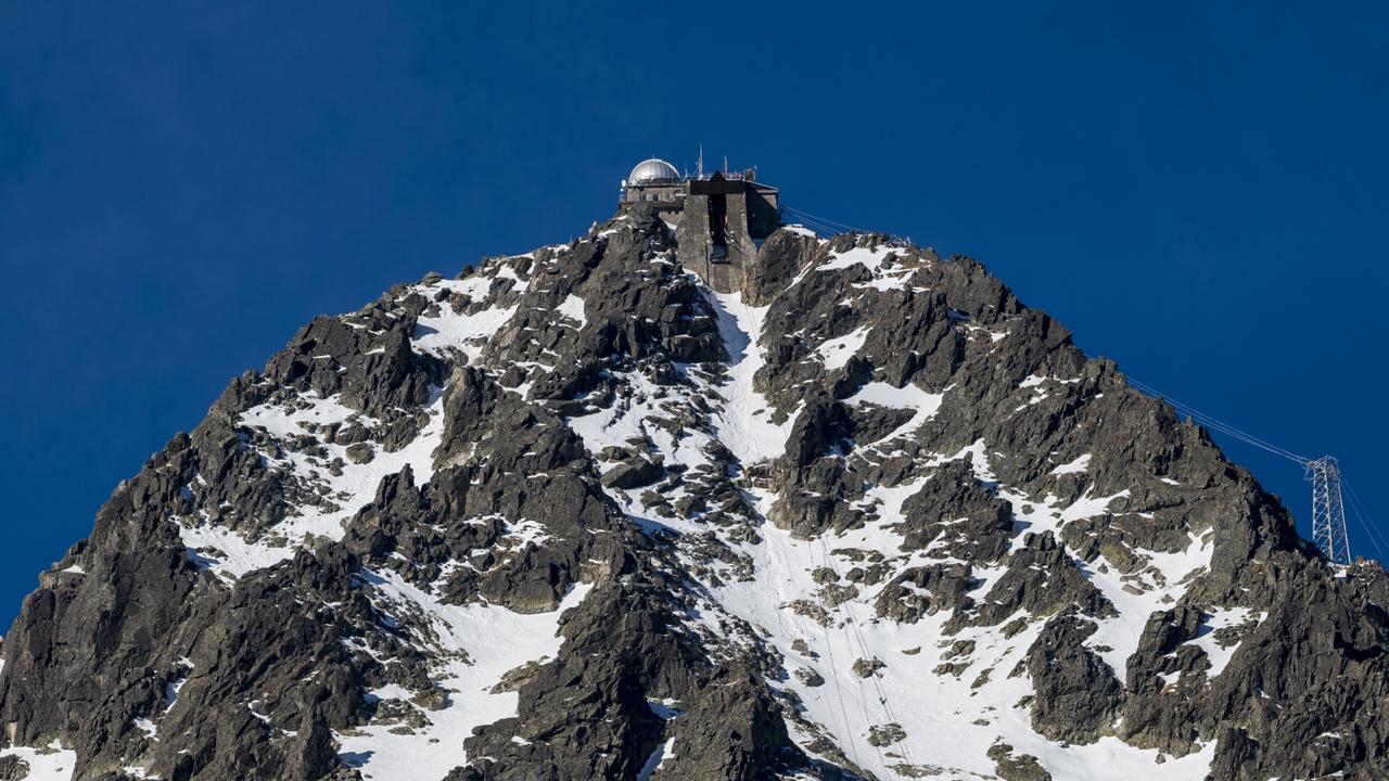 Na snímke Astronomické observatórium na Lomnickom štíte 31. januára 2025. FOTO TASR - Veronika Mihaliková