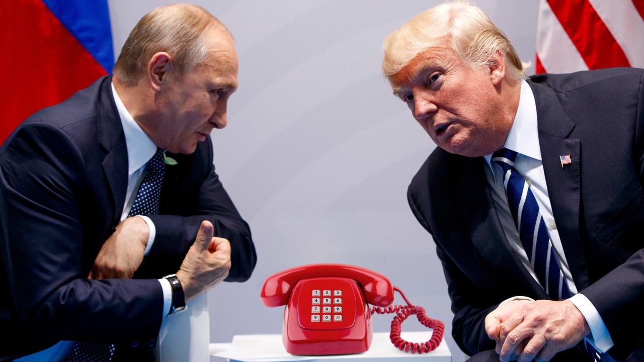 Putin (vľavo) sa s Trumpom 19. mája 2025 telefonicky spojil, aby prerokovali podmienky mieru na Ukrajine.