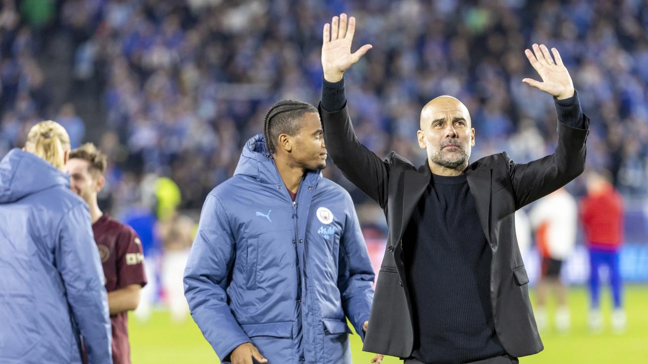 Na Tehelnom poli sa stretol ŠK Slovan Bratislava a Manchester City v zápase 2. hracieho dňa Ligy majstrov. Na snímke je Pep Guardiola. 
