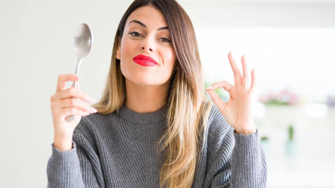 Stačí jedna lyžička pred cvičením: Táto bežná ingrediencia dokáže neuveriteľne nakopnúť!