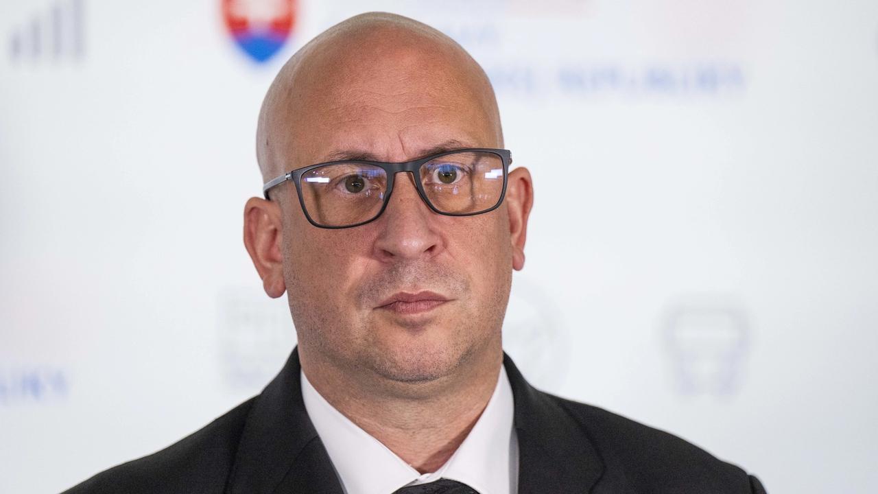 Minister dopravy Jozef Ráž ml. verí, že si nová linka nájde pravidelných cestujúcich.