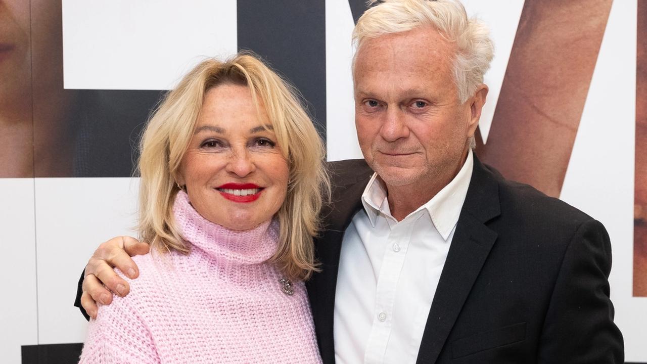 Slávnostná premiéra filmu Emília. Na snímke Ján Kuric a Simona Bubánová.