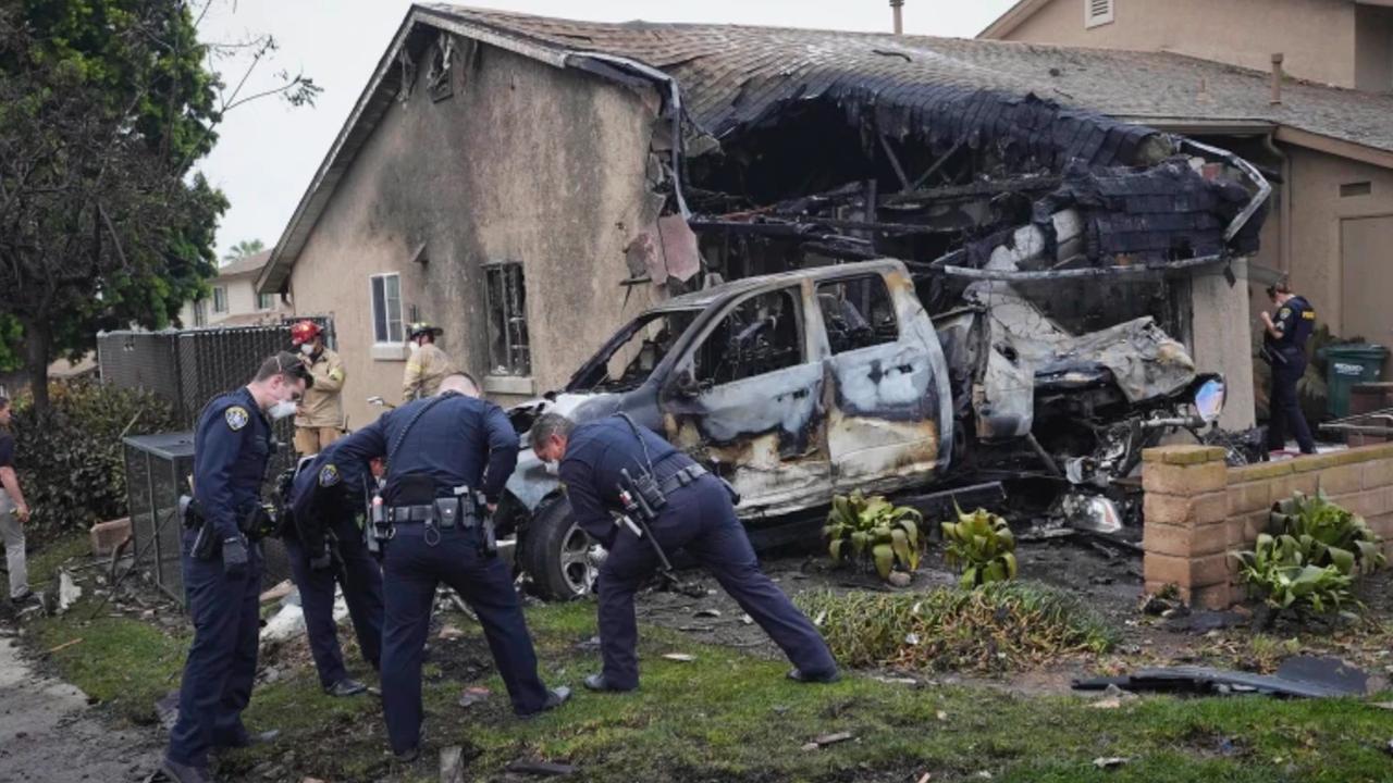 Štvrtkový pád lietadla v San Diegu si vyžiadal smrť všetkých šiestich osôb na palube.