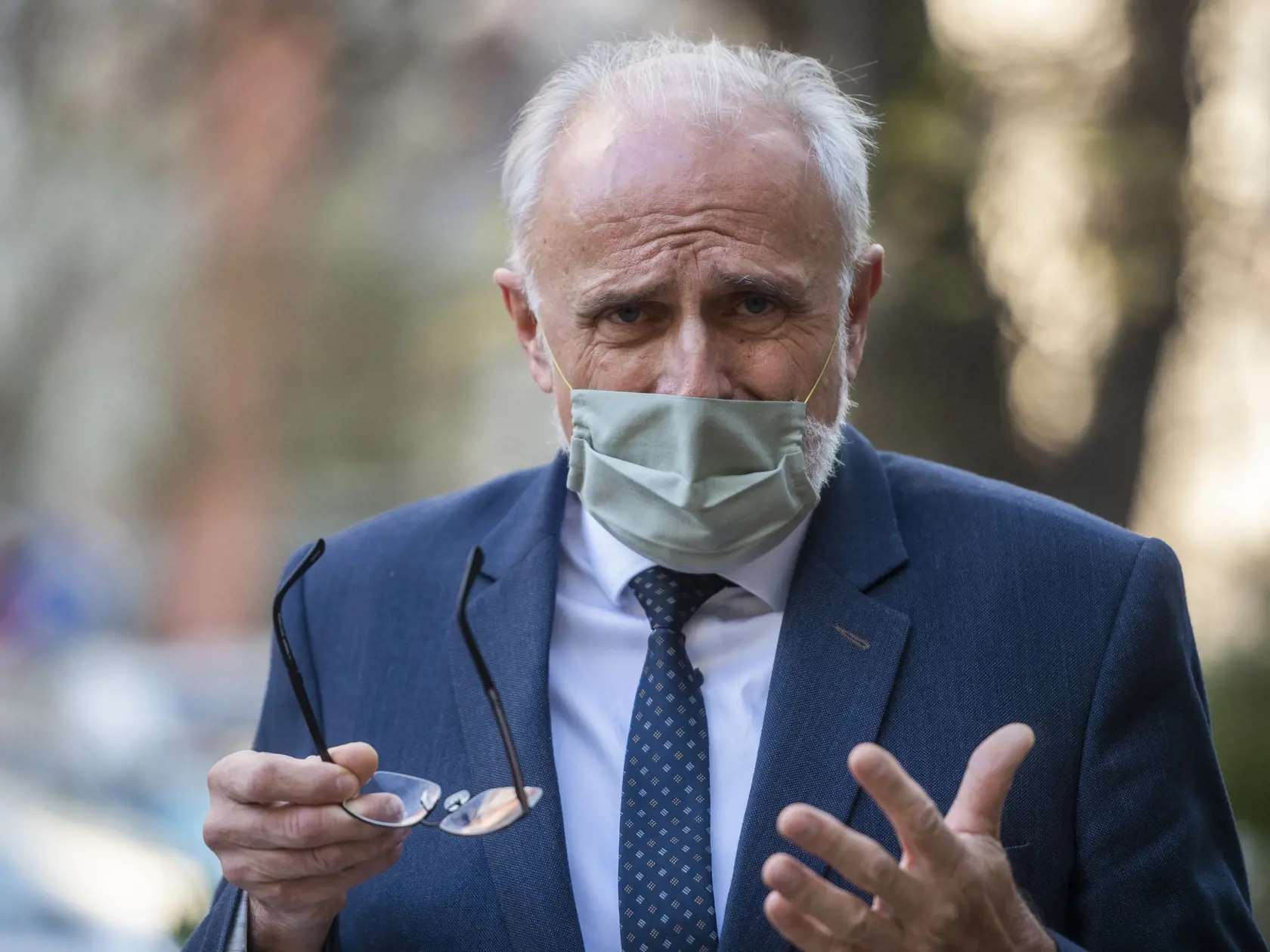 Na snímke minister pôdohospodárstva a rozvoja vidieka SR Ján Mičovský počas tlačovej konferencie k personálnym zmenám v Pôdohospodárskej platobnej agentúre (PPA) a v štátnom podniku LESY SR v Bratislave 30. novembra 2020. FOTO TASR - Jaroslav Novák