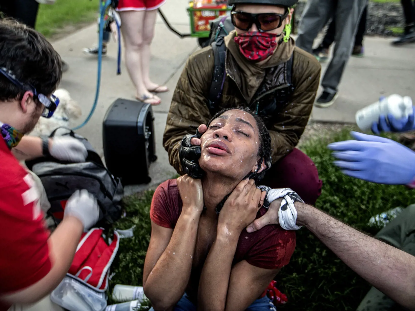V USA už piaty deň trvajú protesty proti policajnej brutalite.