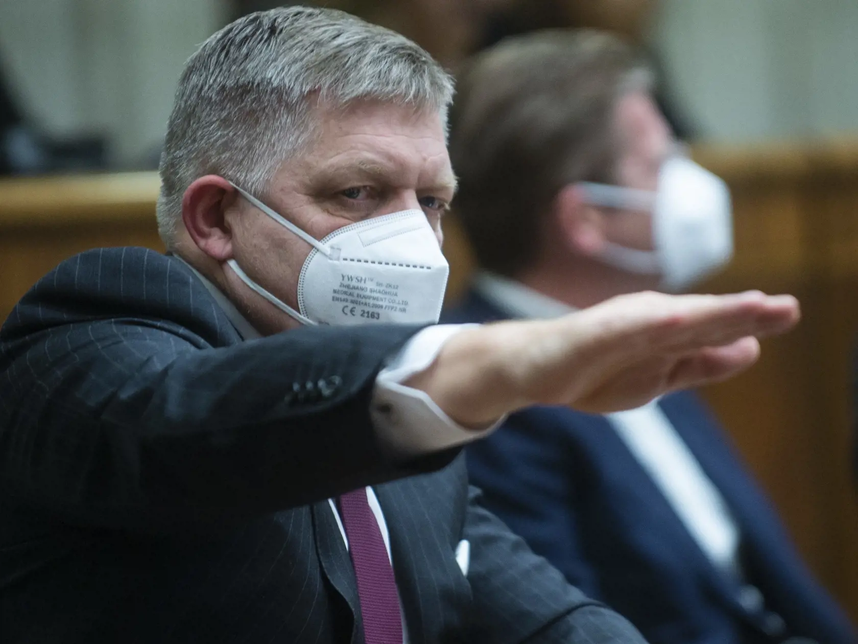 Na snímke poslanec NR SR Robert Fico (Smer-SD) počas rokovania 53. schôdze Národnej rady SR 8. decembra 2021 v Bratislave. FOTO TASR - Jakub Kotian