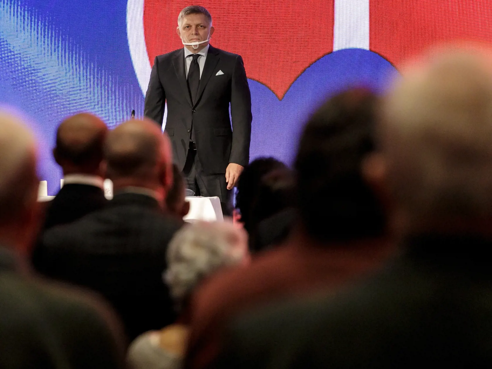 Na snímke predseda strany Smer – SD Robert Fico počas pracovného snemu strany Smer – SD v Bratislave 17. novembra 2021. FOTO TASR – Dano Veselský