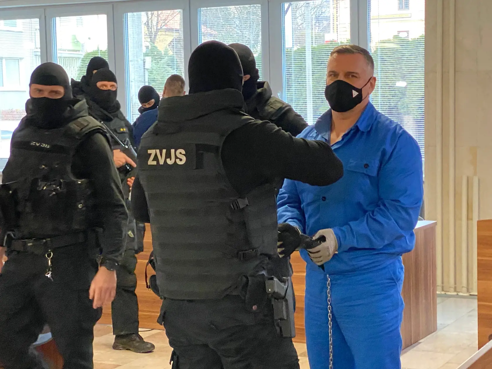 Mikuláš Černák pred prešovským okresným súdom svedčil v prospech svojho bývalého štartéra Slavomíra Surového.