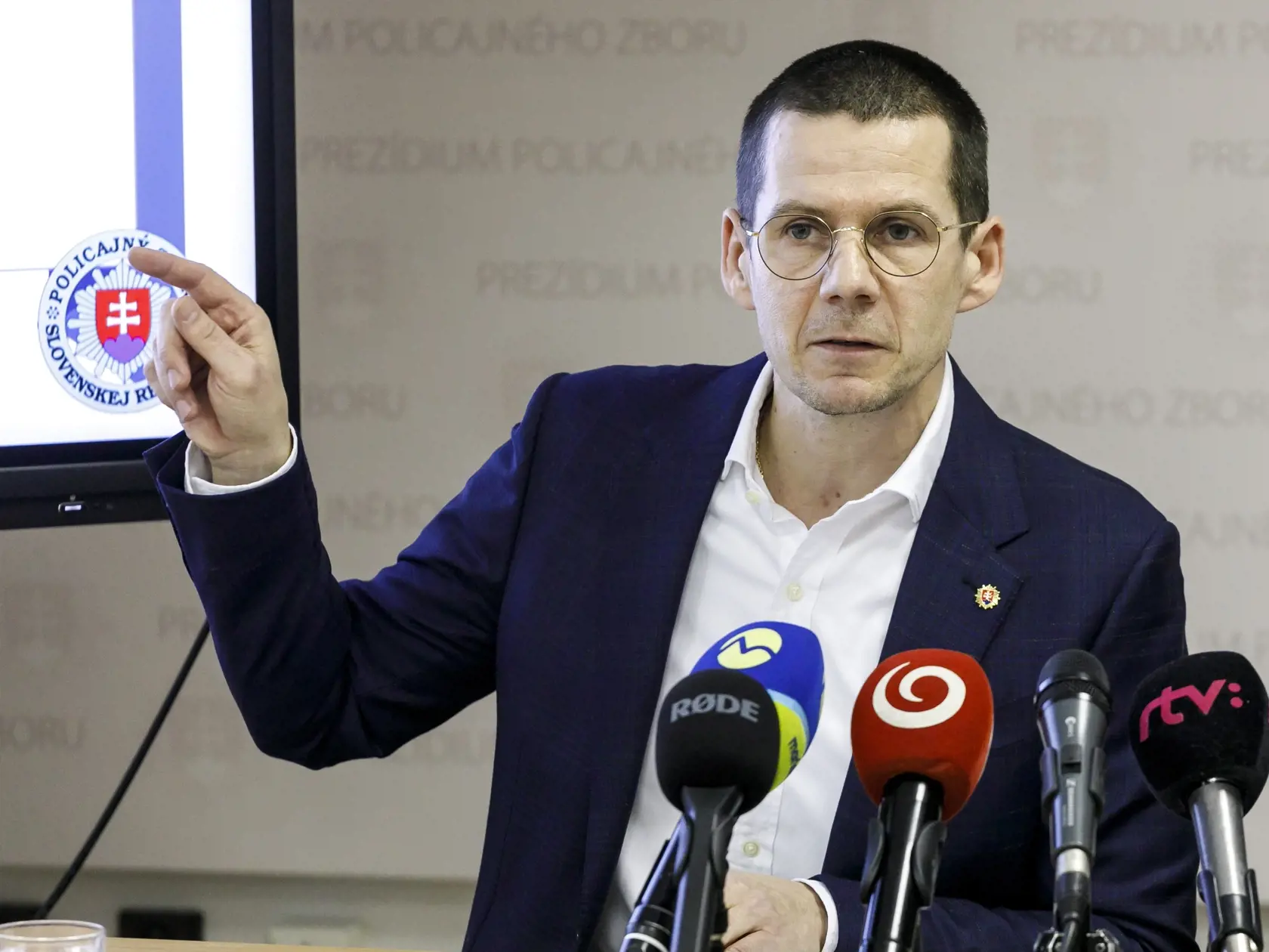 Na snímke prezident Policajného zboru Štefan Hamran počas tlačovej konferencie Prezídia Policajného zboru SR na tému Nevzdávajte sa,  v Bratislave 15. marca 2023.