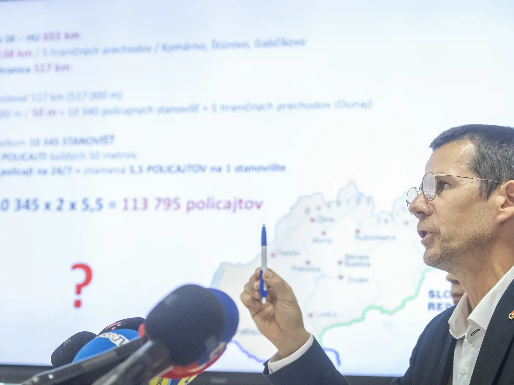 Na snímke prezident Policajného zboru SR Štefan Hamran počas tlačovej konferencie na tému Nelegálna migrácia 13. septembra 2023 v Bratislave.