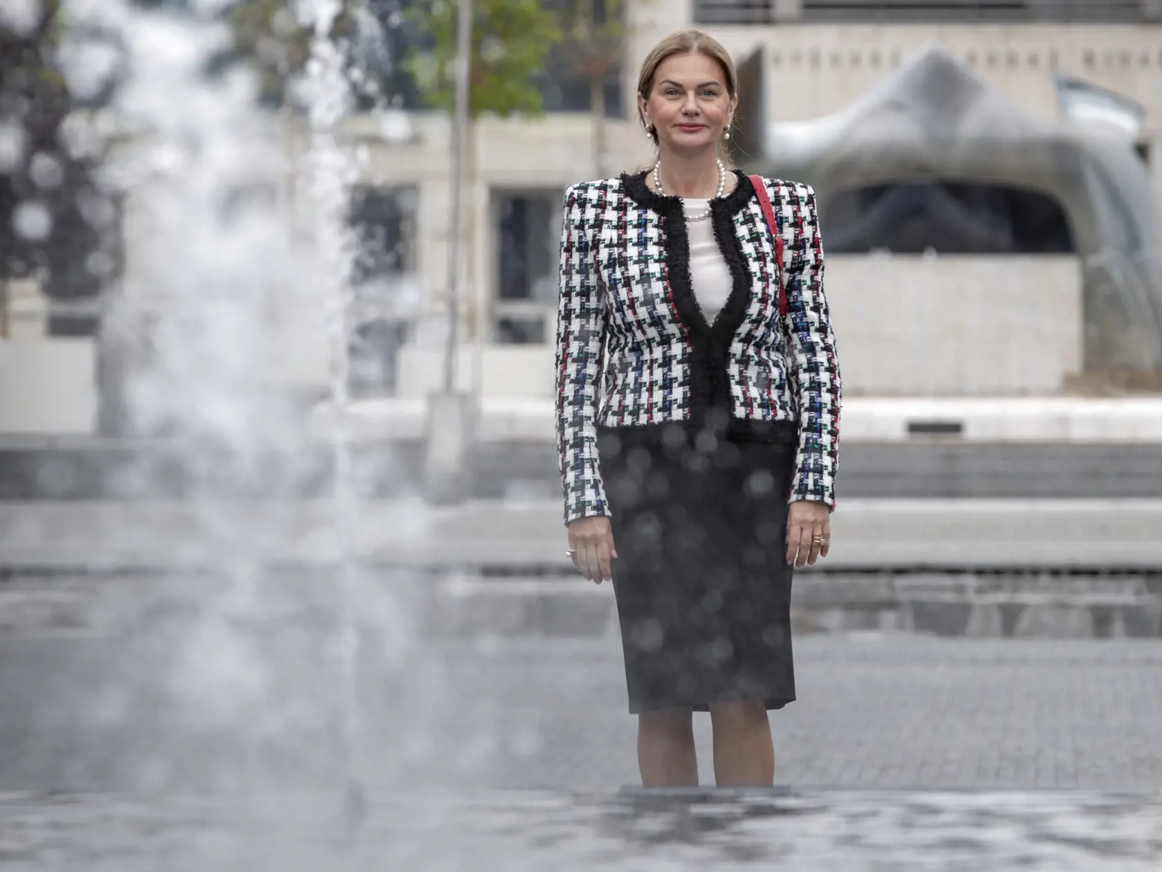 Monika Beňová, slovenská sociálnodemokratická politička, poslankyňa Európskeho parlamentu za stranu SMER – sociálna demokracia.