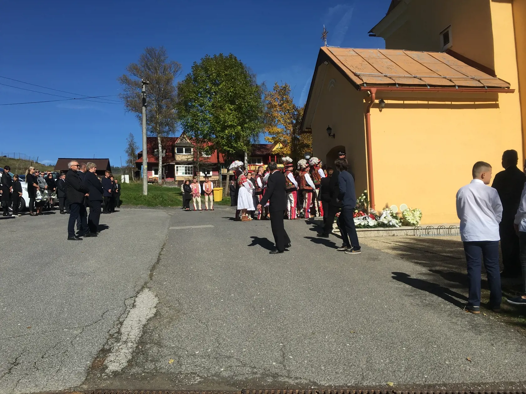 Na pohreb prišli Marekovi priatelia takmer z celého Slovenska. 