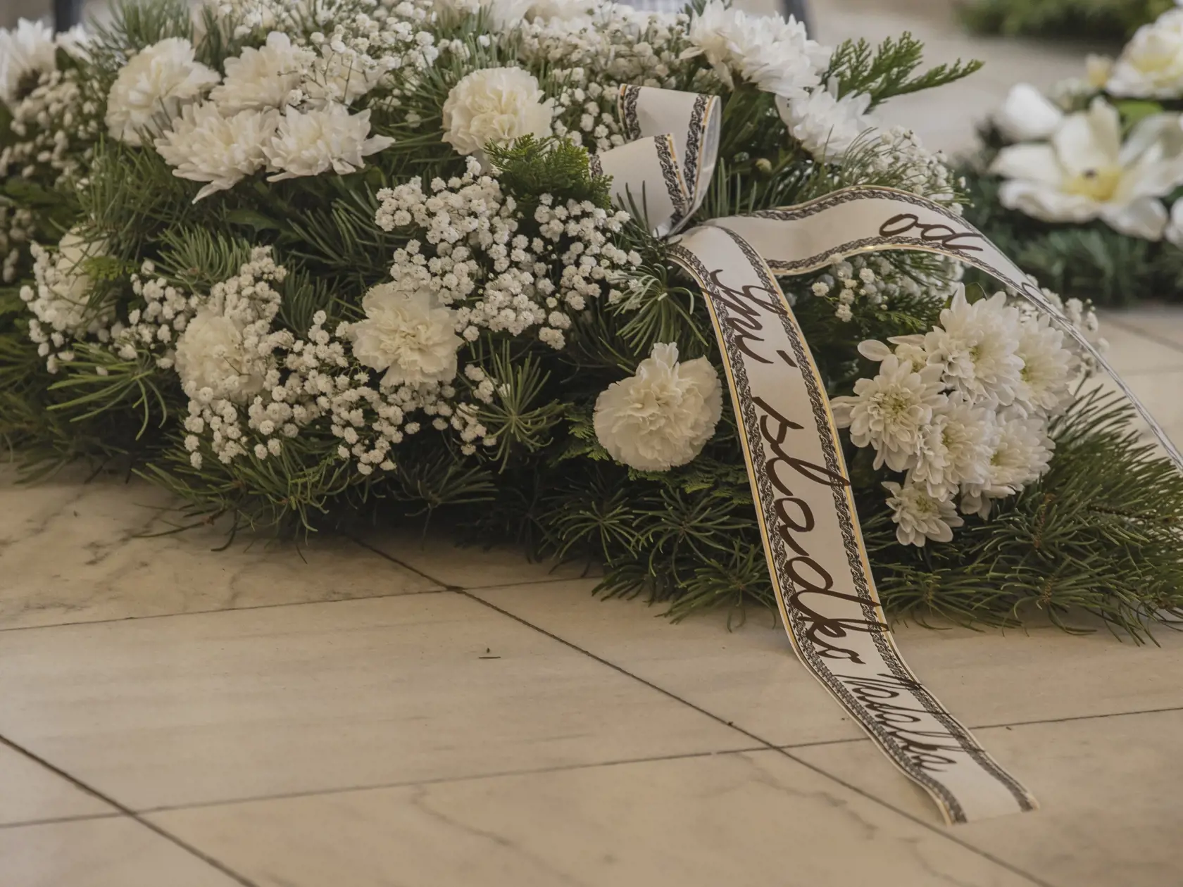 V Spišskej Novej Vsi sa 7.10.2022 konala posledná rozlúčka s Natáliou Hamrákovou. Iba 19-ročná študentka práva bola jednou z obetí tragickej nehody na Zochovej ulici v Bratislave.