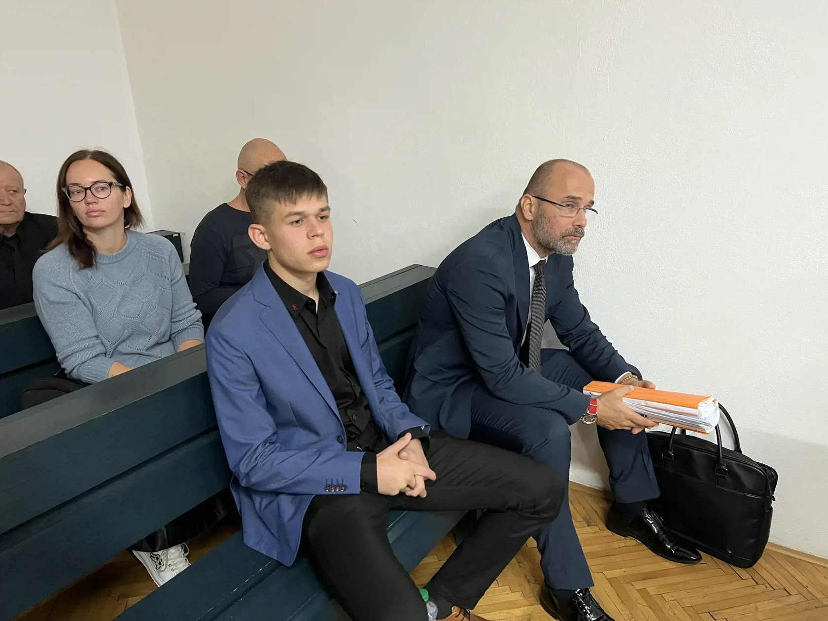 Pojednávanie s podnikateľom z Revúcej Mariánom Výborným na Špecializovanom trestnom súde v Banskej Bystrici 11.10.2023. Na foto je syn Iriny.