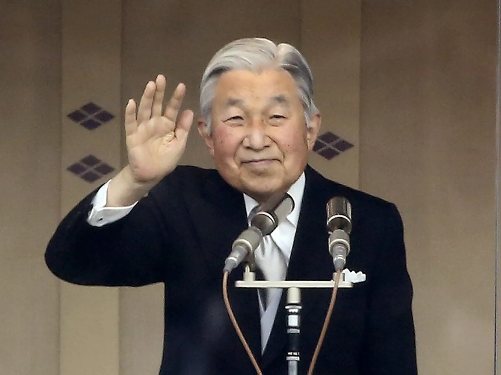 Bývalý Japonský cisár Akihito (88)