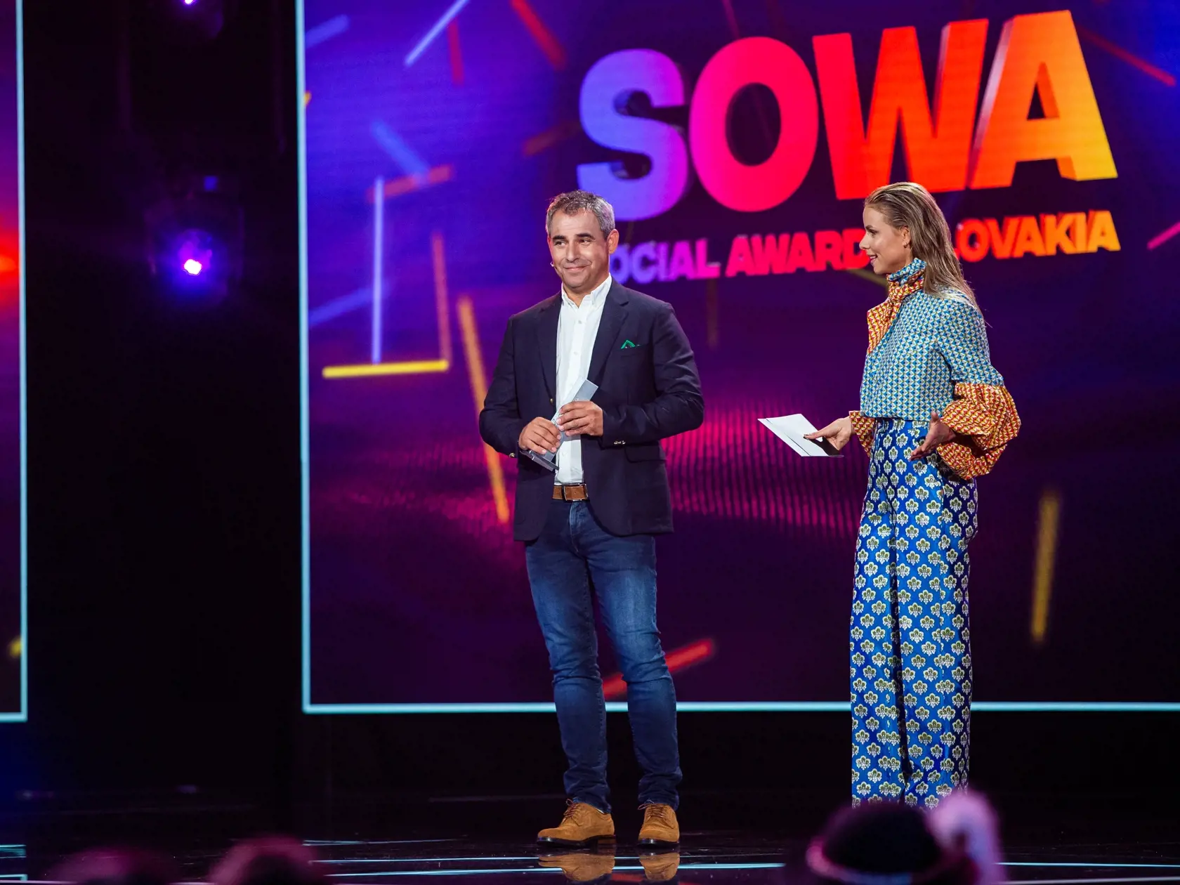 Galavečer Social Awards Slovakia "SOWA" v Bratislave. Na snímke Nela Pocisková a Filip Tůma.