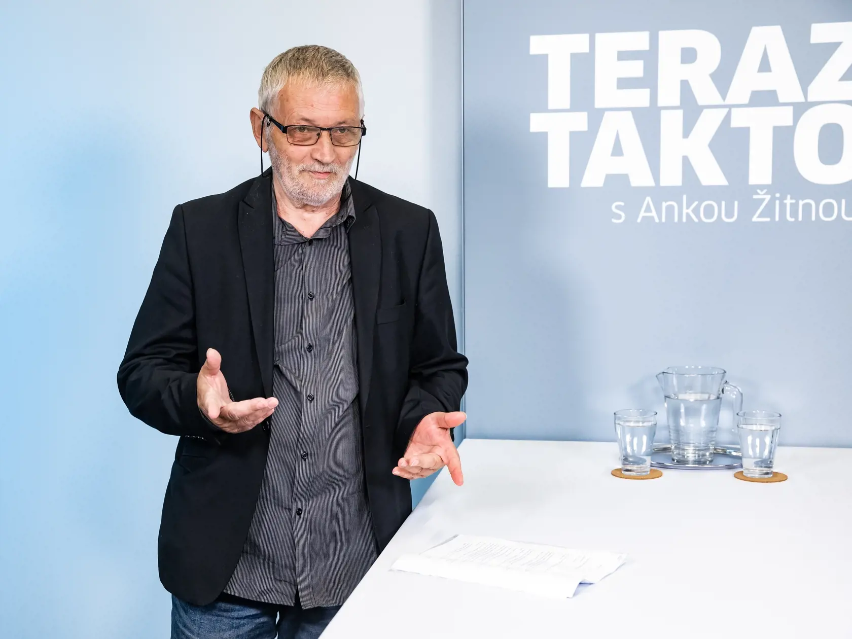 Šéf odborov Jozef Hitka kritizýuje praktiky v Dopravnom podniku Bratislava.