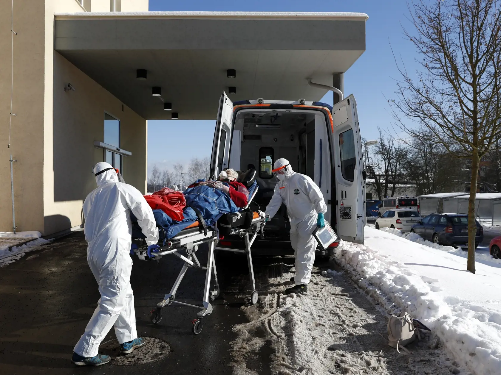 Závažných nežiaducich účinkov bolo len 1392 z vyše 6,2 milióna podaných vakcín.