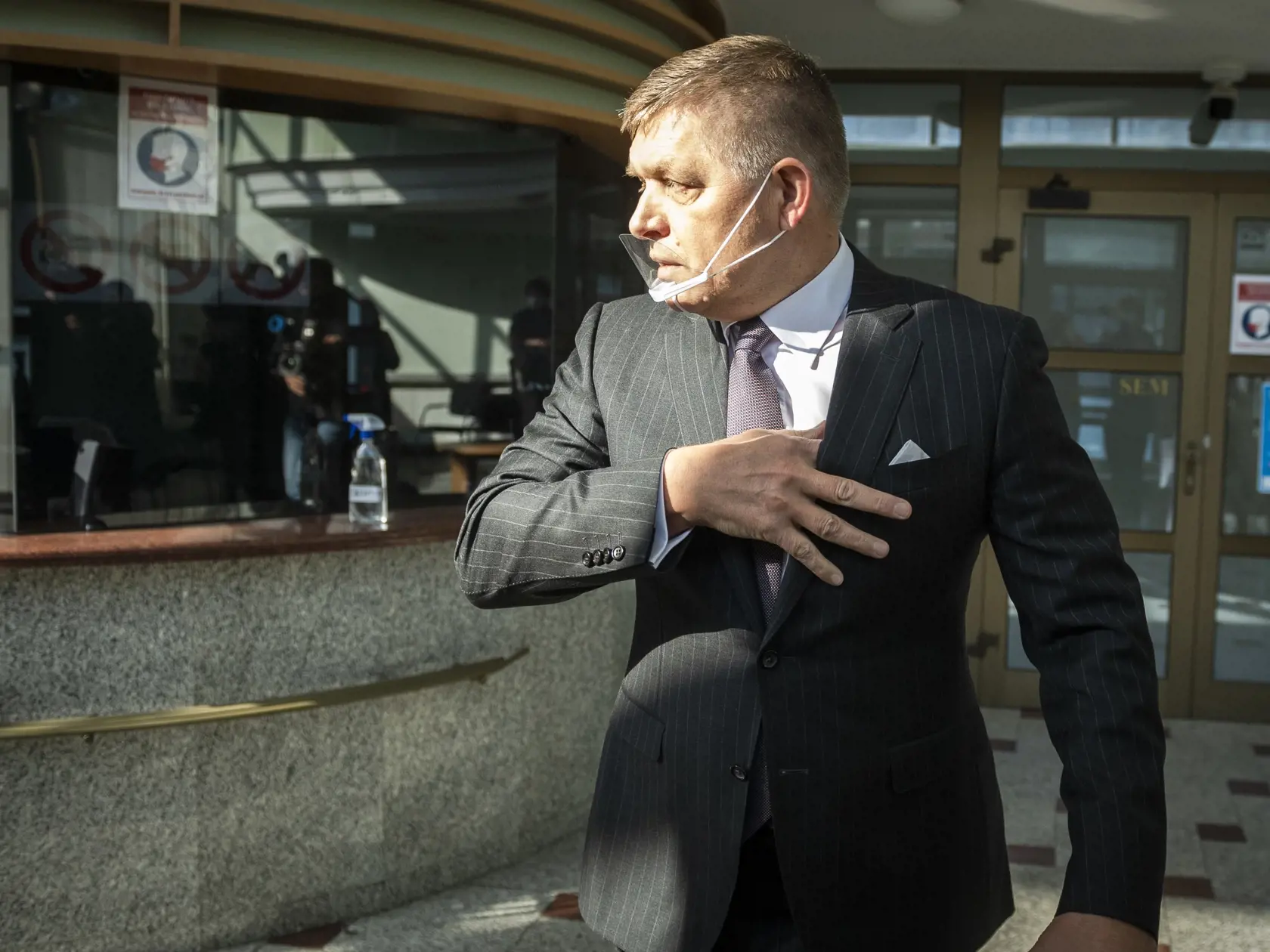 Smer nesúhlasí s vyhostením ruských diplomatov z Bratislavy.