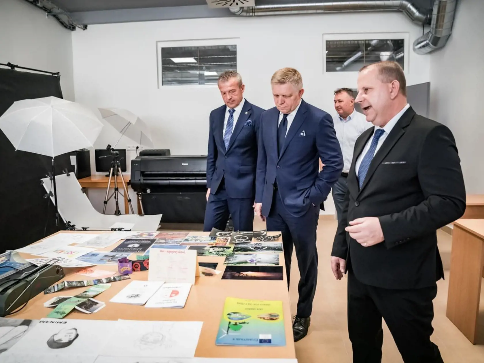 Robert Fico sa prvýkrát od atentátu vrátil do Handlovej v rámci výjazdového rokovania premiéra 6. septembra 2024.