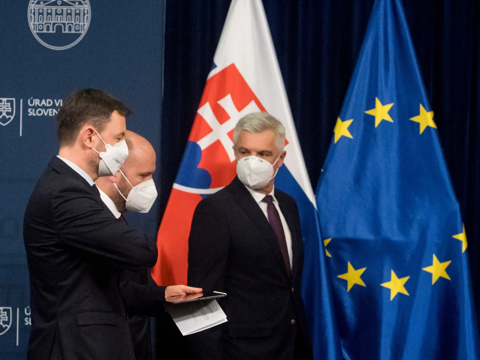 Gyimesi sa pustil aj do ministra zahraničných vecí Ivana Korčoka.