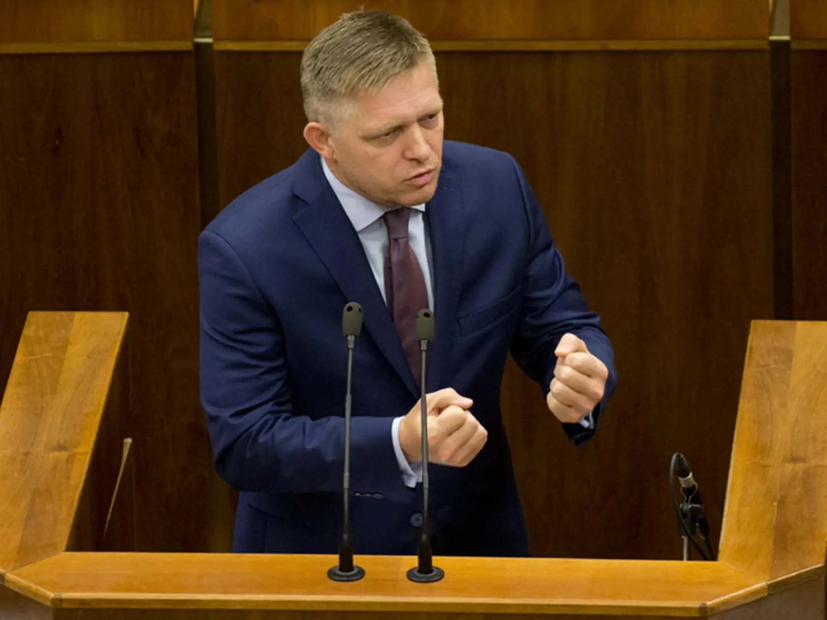 Premiér Robert Fico.