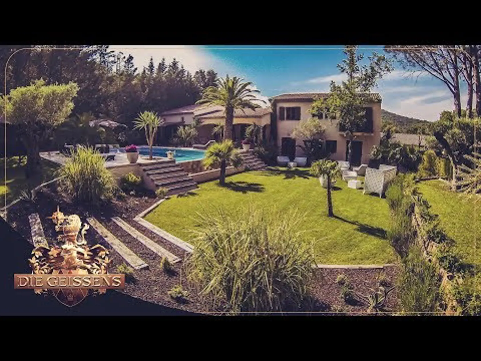 Od mája 2015 prevádzkujú Geissenovci aj hotel. V malom mestečku Grimaud, ktoré sa nachádza na francúzskom pobreží Côte d'Azur, hneď vedľa vznešeného mesta Saint Tropez, Carmen a Robert otvorili svoj vlastný hotel Maison Prestige Roberto Geissini.