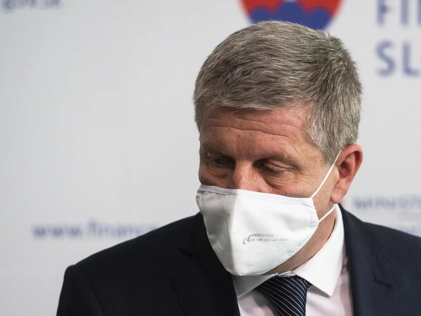 Na snímke je minister zdravotníctva SR Vladimír Lengvarský (nominant OĽaNO) počas tlačovej konferencie.