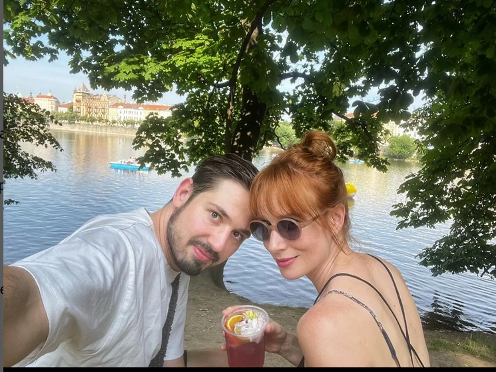 V štyridsiatke má konečne všetko, po čom ženy túžia. Okrem kariéry aj dieťa a šťastný vzťah.