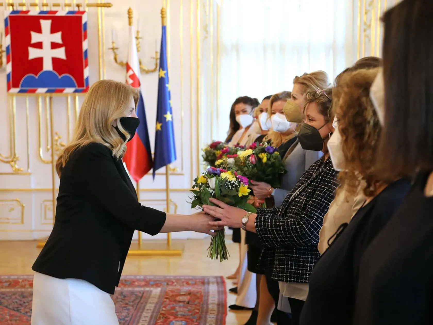 Na Medzinárodný deň žien sa v Prezidentskom paláci konalo prvé čisto ženské rokovanie.