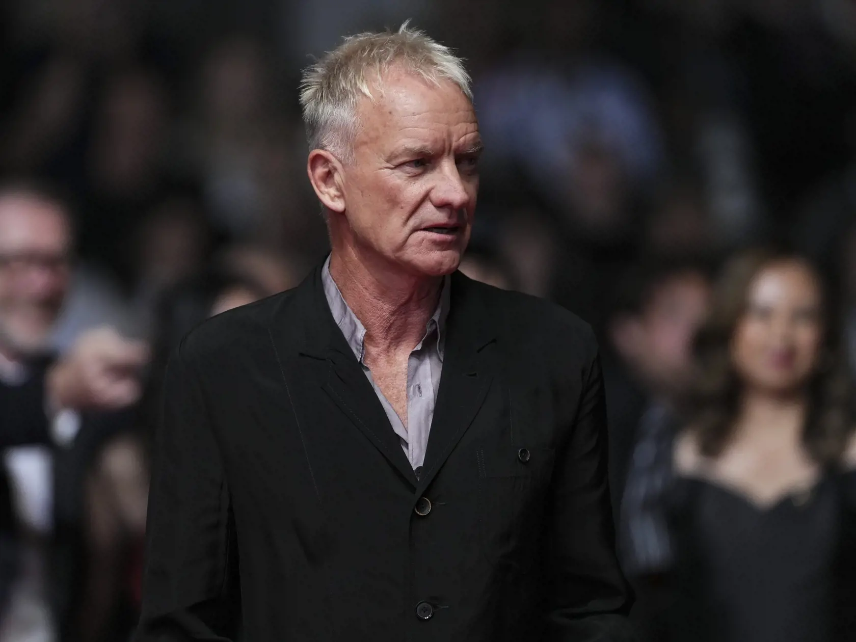 WA 50 Cannes - Britský rockový spevák a skladateľ Sting prichádza na premiéru filmu Parthenope na 77. medzinárodnom filmovom festivale v Cannes v utorok 21. mája 2024. FOTO TASR/AP


Sting poses for photographers upon arrival at the premiere of the film 'Parthenope' at the 77th international film festival, Cannes, southern France, Tuesday, May 21, 2024. (Photo by Scott A Garfitt/Invision/AP)