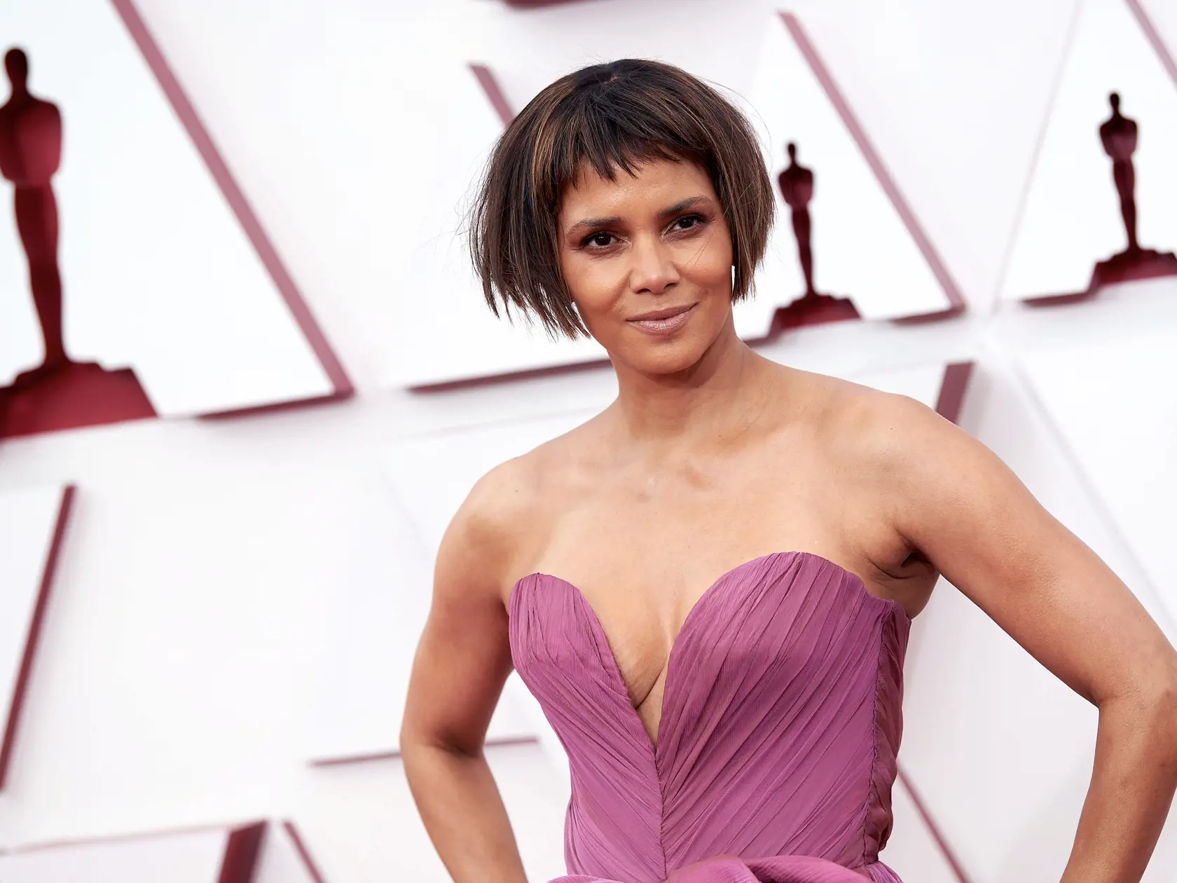 Herečka Halle Berry na 93. ročníku Oscarov.