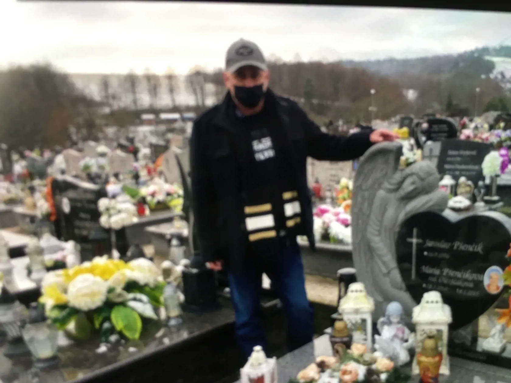 Jaroslav Pšenčík (65) z Bardejova už šiesty rok chodí na hrob svojej manželky Márie (†54), ktorá zomrela po banálnej operácii žlčníka.