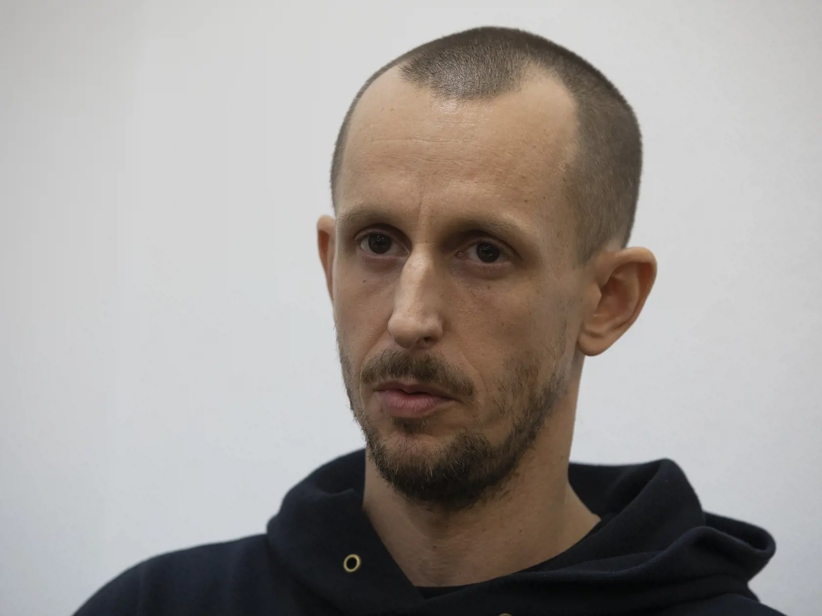 Na snímke je TK , v strede Roman Samotný, majiteľ klubu Tepláreň, kde zavraždili dvoch mužov.