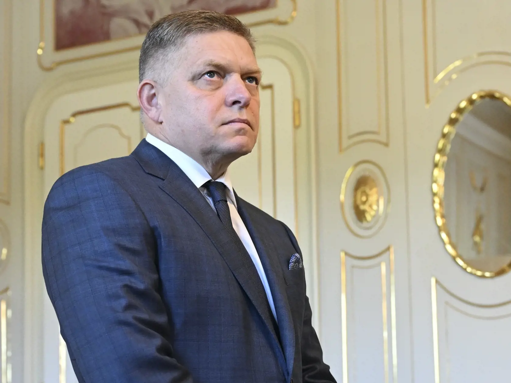 Na snímke predseda strany SMER-SD Robert Fico počas prijatia v Prezidentskom paláci 2. októbra 2023 v Bratislave. Prezidentka SR Zuzana Čaputová dnes poverí predsedu Smeru-SD Roberta Fica zostavením novej vlády.