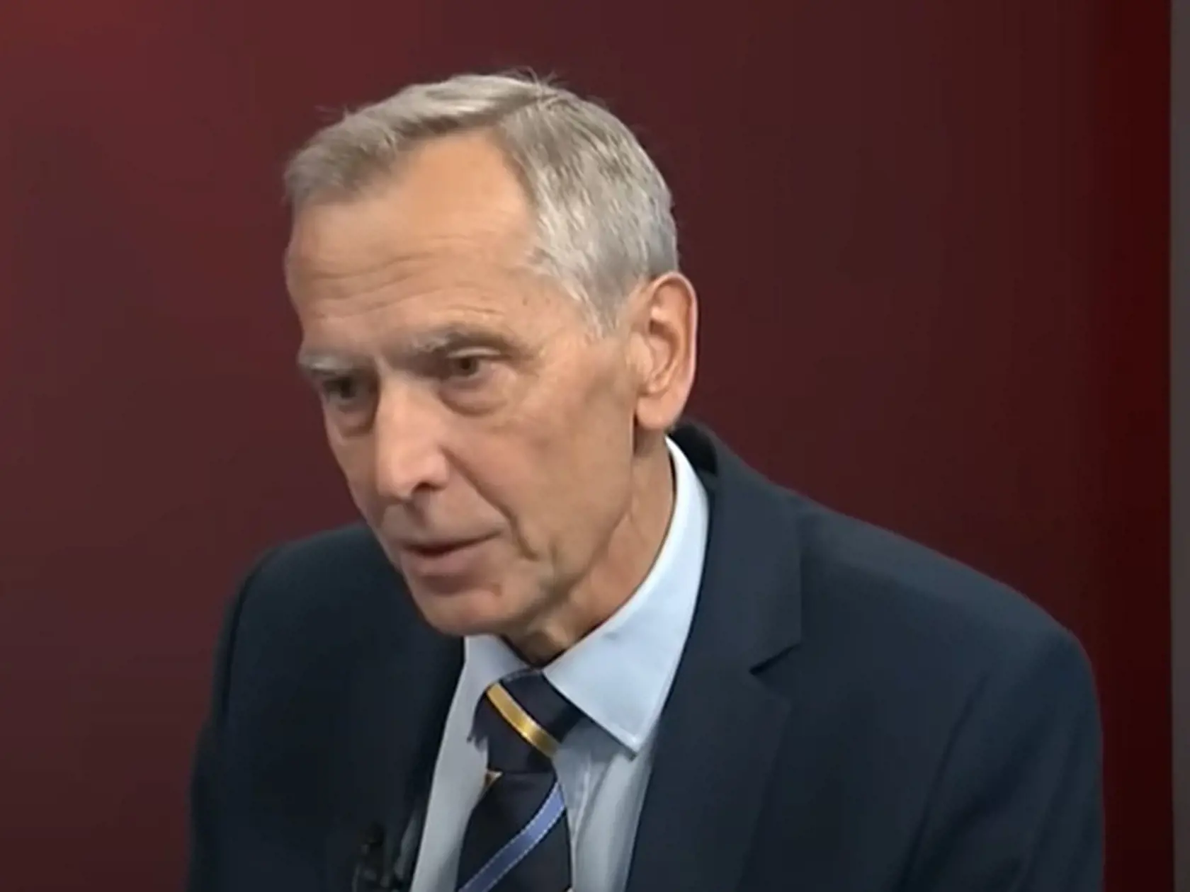 Bývalý predseda KDH a prvý slovenský eurokomisár Ján Figeľ vyzýva lídrov Smeru-SD Roberta Fica a Hlasu-SD Petra Pellegriniho, aby upustili od zámeru vytvoriť nové ministerstvo a zrušili Ministerstvo investícií, regionálneho rozvoja a informatizácie (MIRRI) SR.