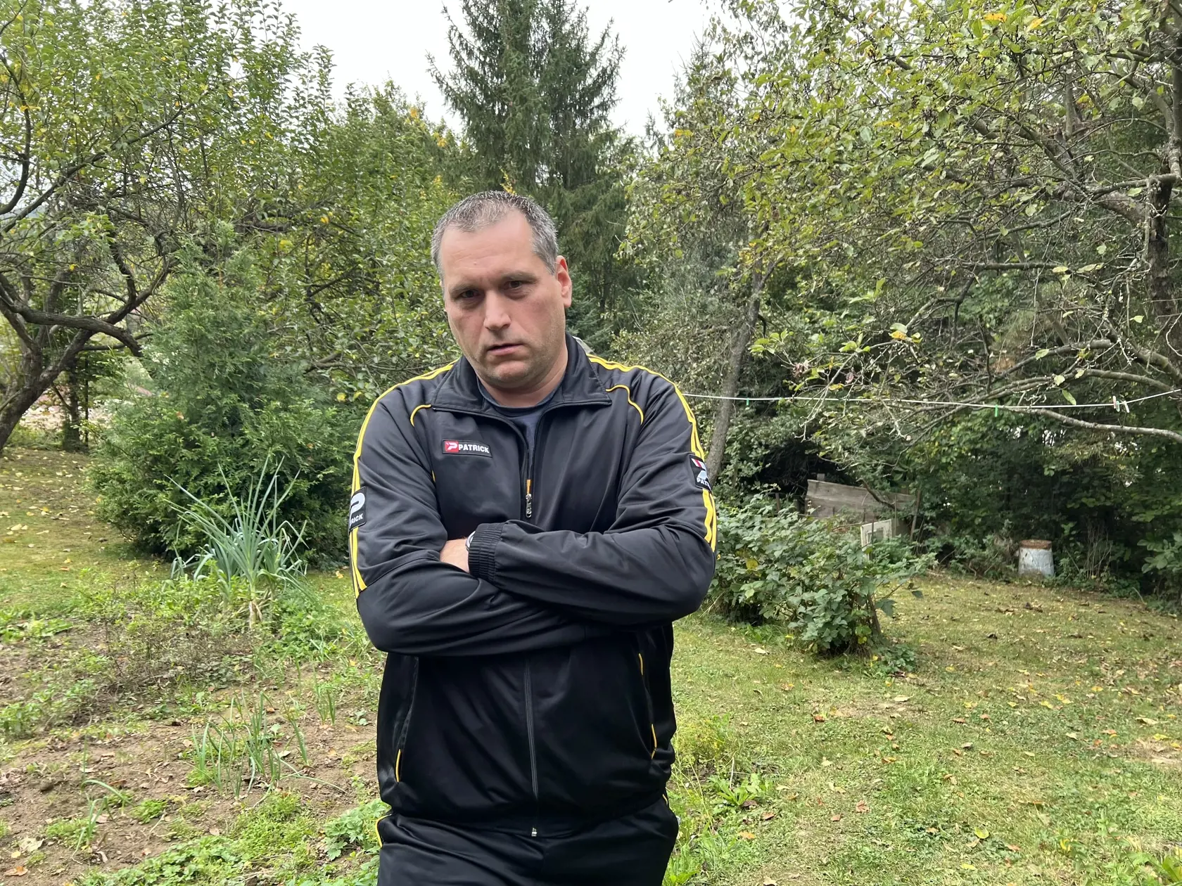 “Nám konkrétne dane stúpli zo 128 eur na 283 eur, je to zvýšenie na 3,30 eur/m2 zastavanej plochy, čo je dosť nehorázne podľa mňa,” vysvetľuje Tužinský.